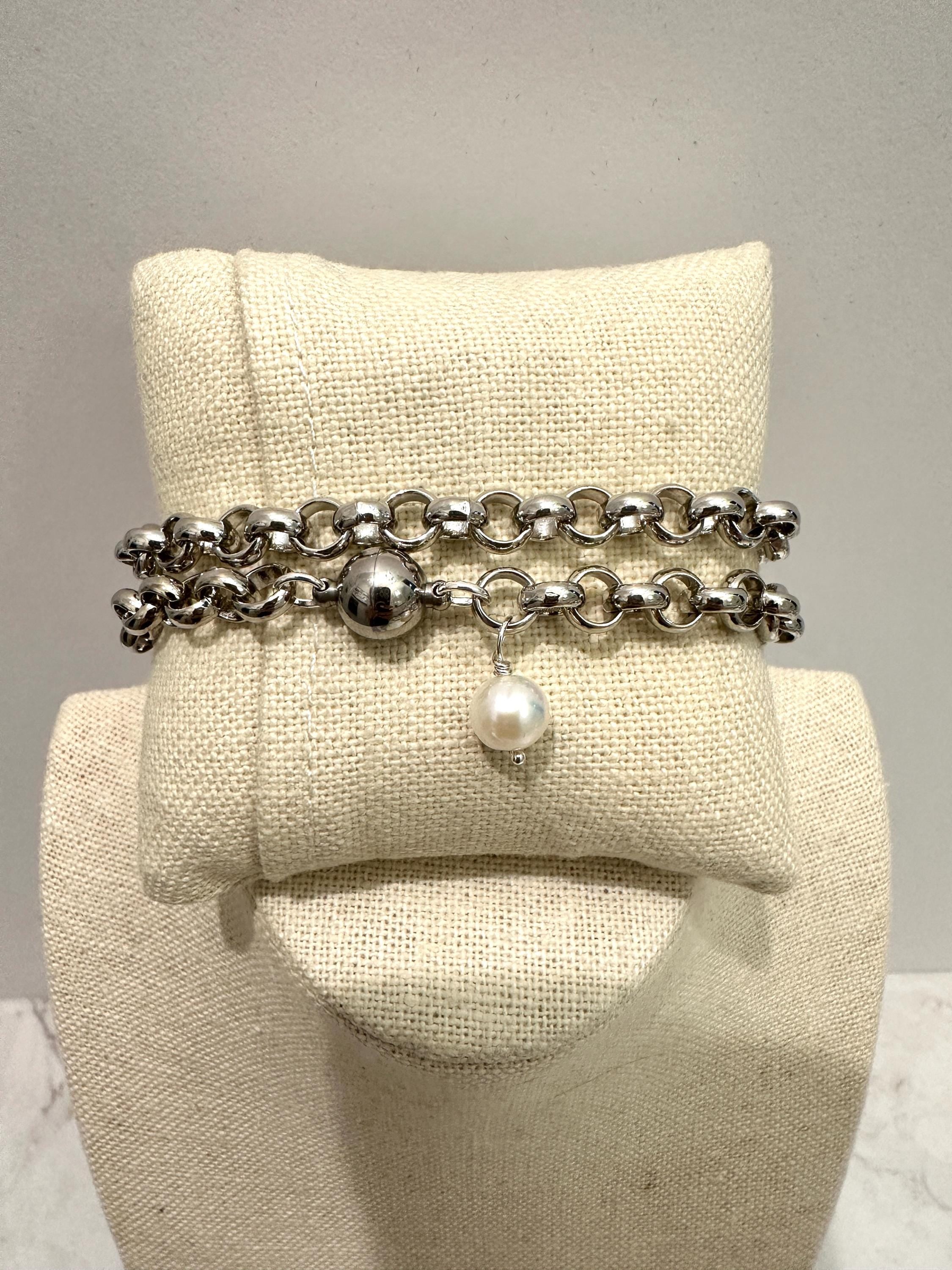 Equestrian Horse Snaffle Bit Shiny Silver Rolo Chain Double Wrap Bracelet w/ Magnetic Clasp